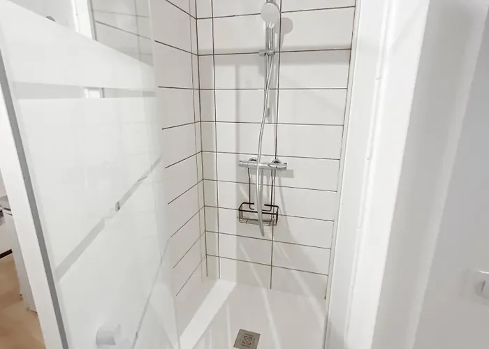 Cosy Et Fonctionnel, A Quelques Minutes Du Centre * 디종